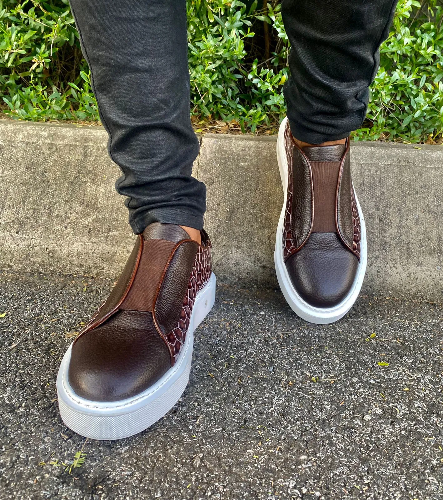 176  Lufiano Slip On : Brown