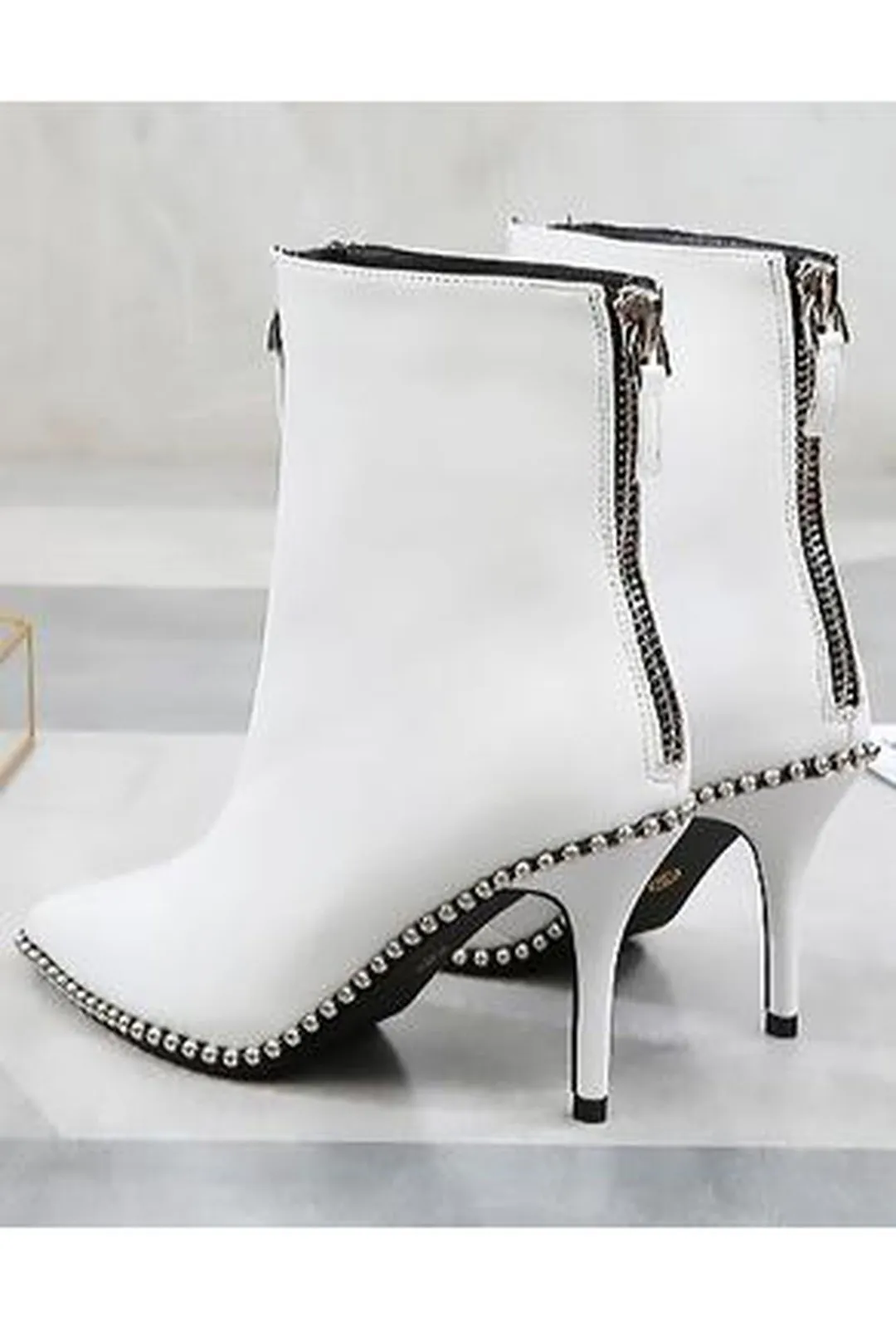 ARDEN - STUDS & ZIP BOOTS