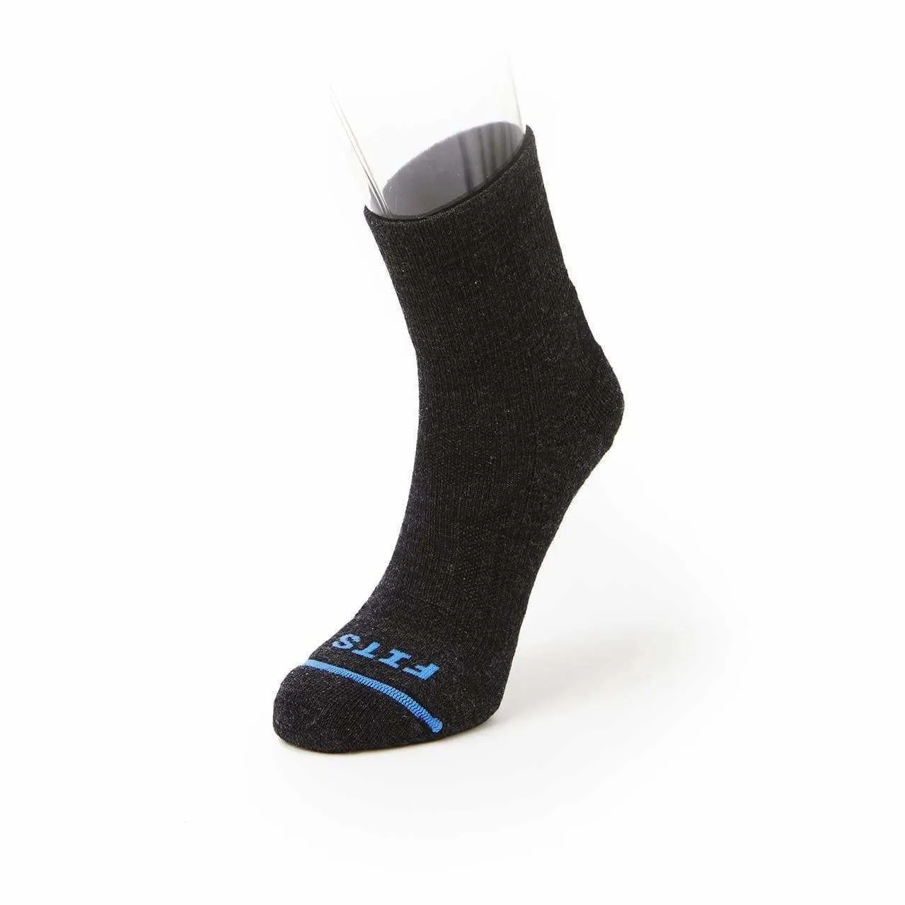 Fits Light Performance Trail-Quarter Socks