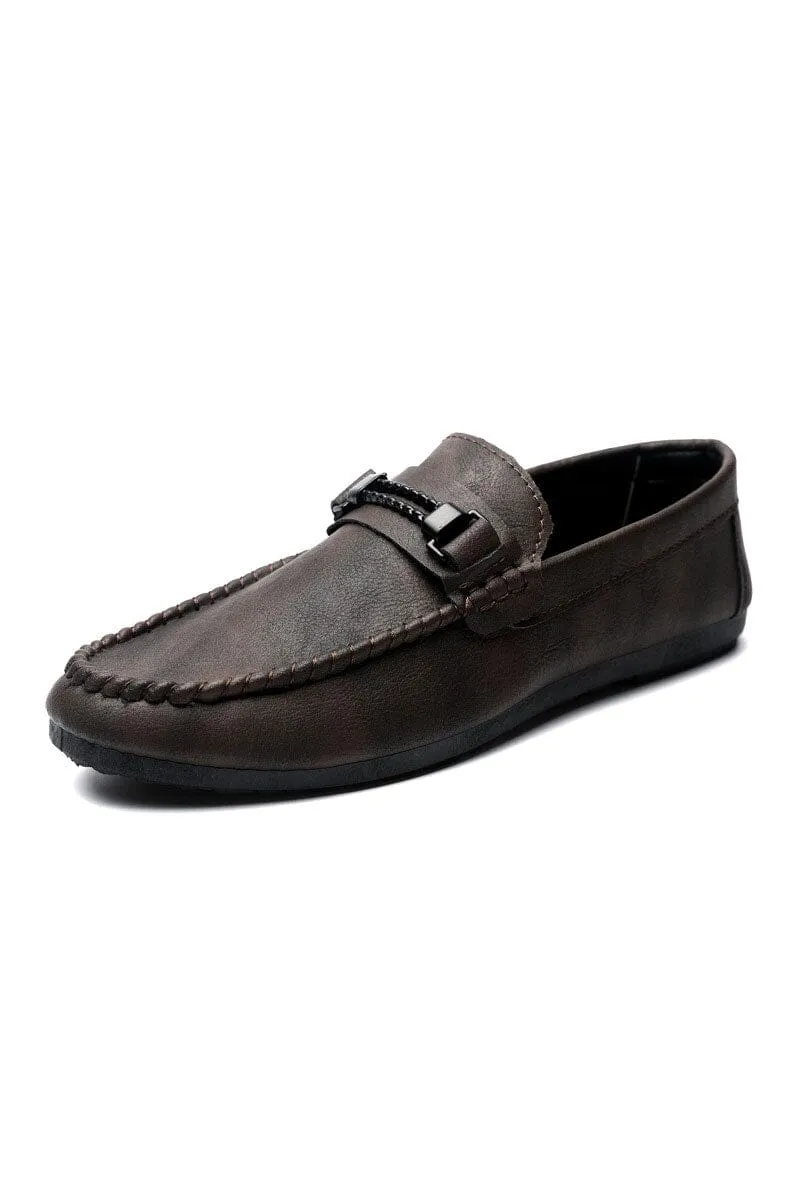 Men's Metallic Buckle Textured Loafers